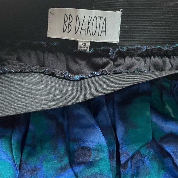 BB Dakota Silk Circle Skirt - Size XS - Picture 2 of 3